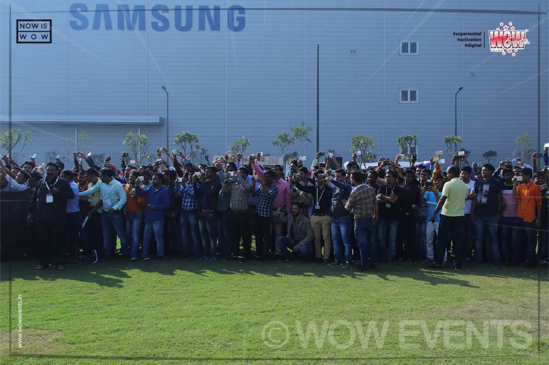 Samsung annual day 2018 employee group photo outdoors