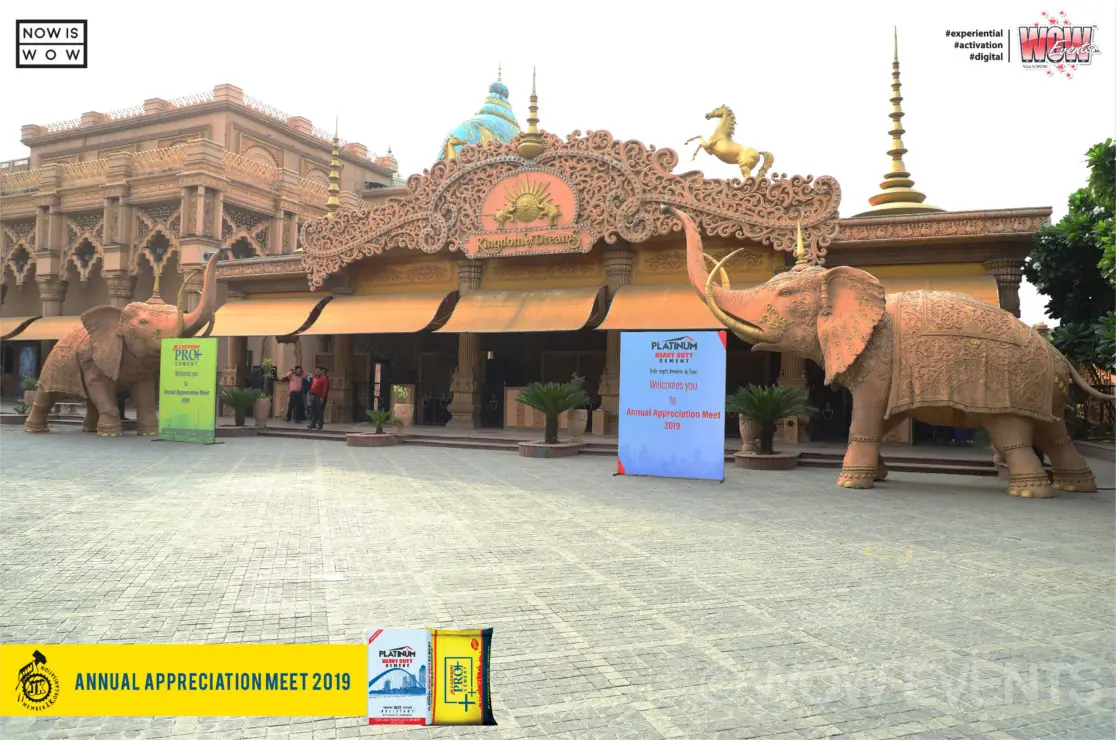 Venue courtyard with elephant statues at the appreciation meet