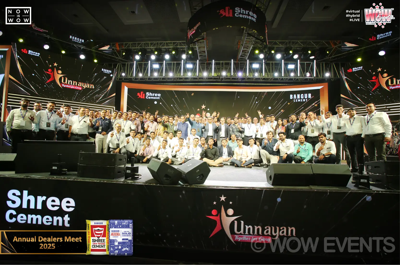 Shree Cement dealers meet group photo in front of the stage