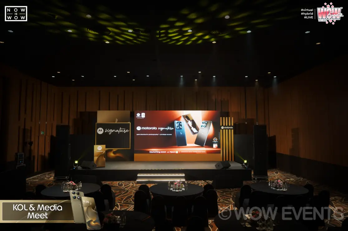 Motorola media meet hall with stage screen
