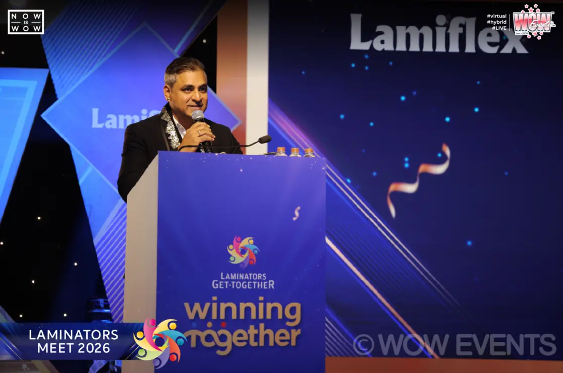Speaker at the Lamiflex Winning Together podium
