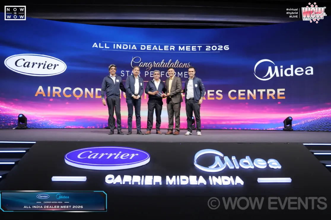 Carrier Midea India award winners on stage