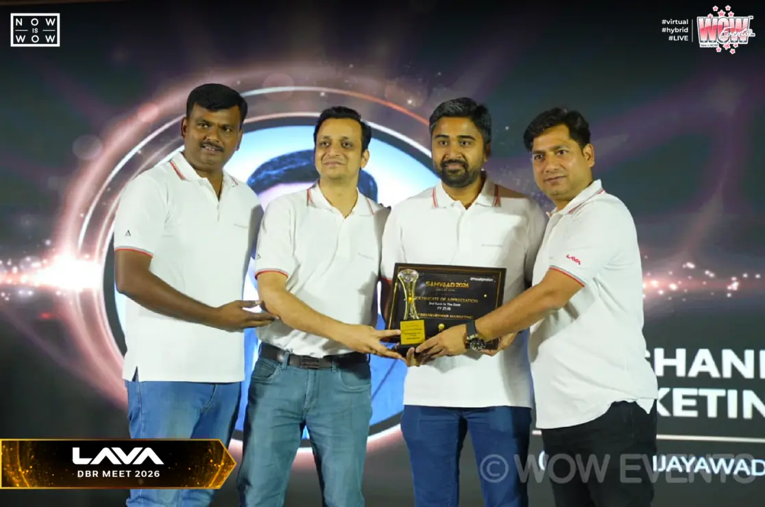 Lava Samvaad 2026 team receiving an award